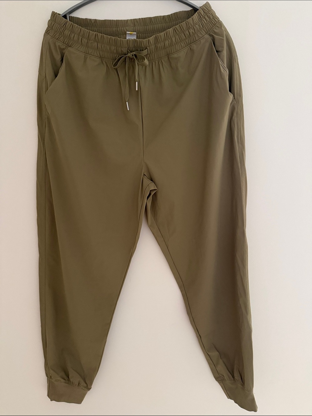 High-Waisted SleekTech Joggers women Olive Drawstring Jogger Pants